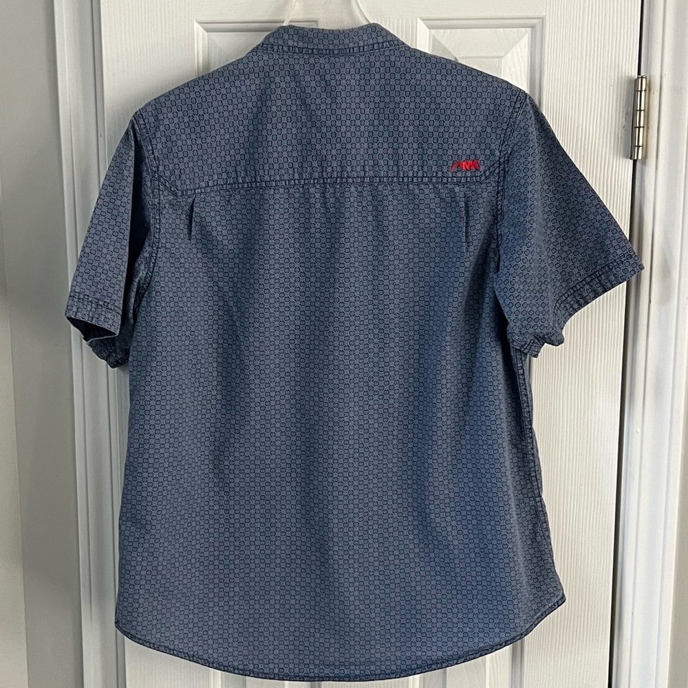 Mountain Khakis Button Down Size Medium - image 2